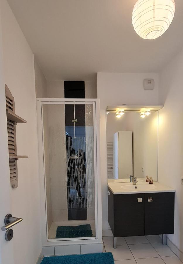 Appartement Devant La Plage Avec Piscine Concarneau Exteriör bild